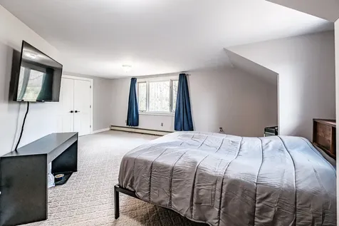 263 King Hill Road Paris ME 04281