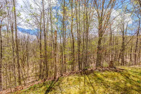 263 King Hill Road Paris ME 04281