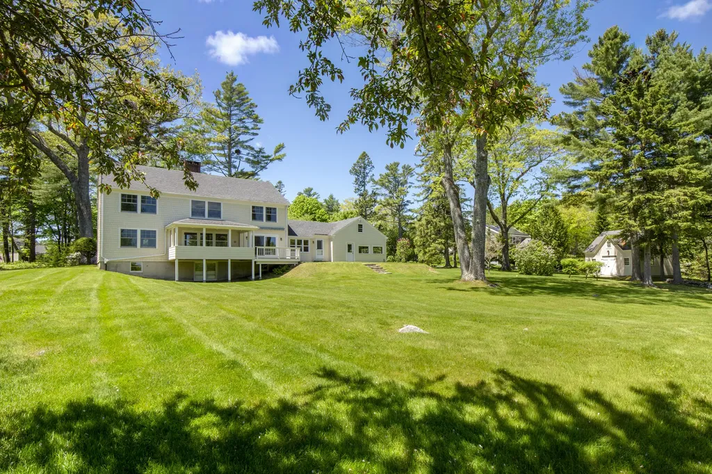 154 Chestnut Street Camden ME 04843