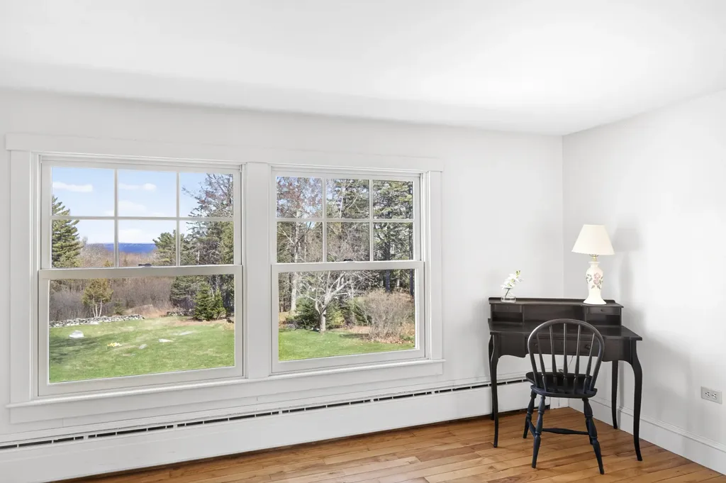 154 Chestnut Street Camden ME 04843