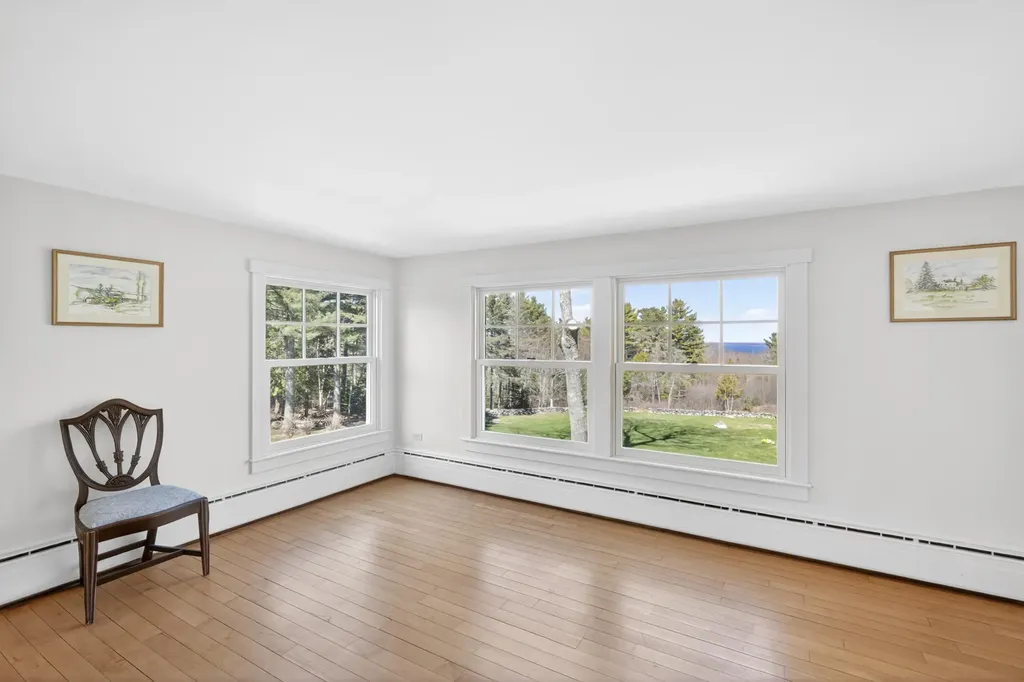 154 Chestnut Street Camden ME 04843