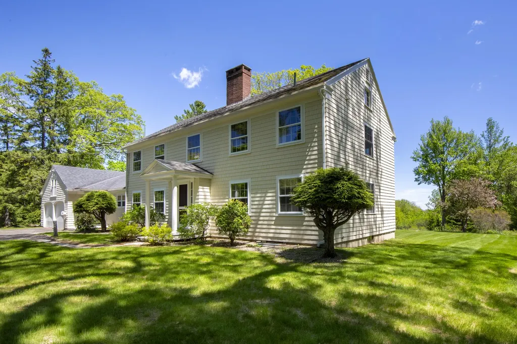 154 Chestnut Street Camden ME 04843