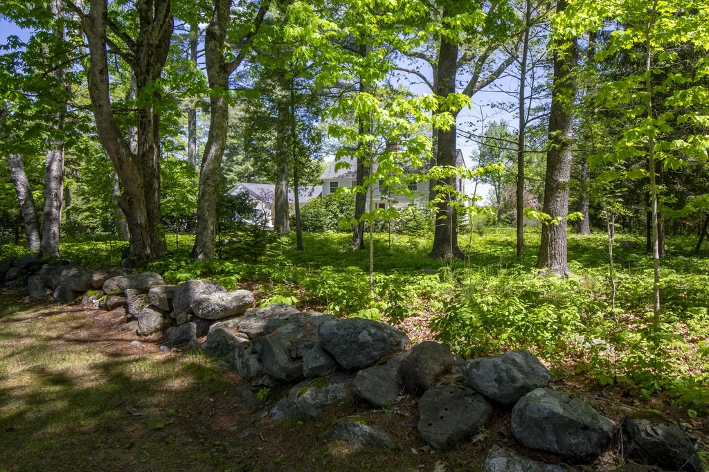 154 Chestnut Street Camden ME 04843