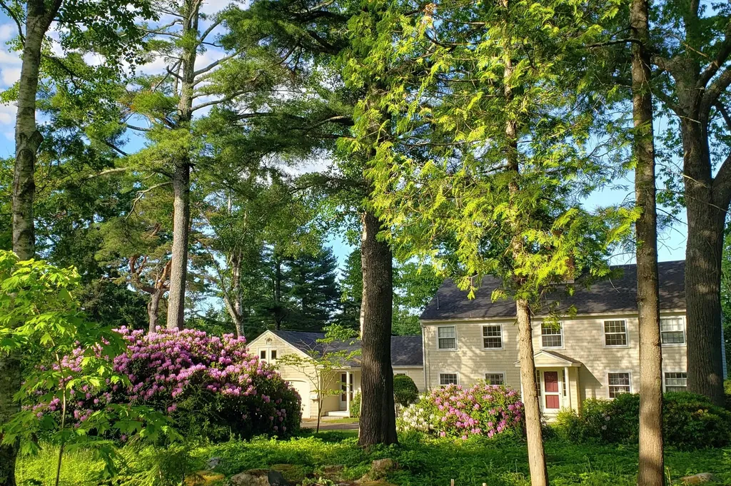 154 Chestnut Street Camden ME 04843
