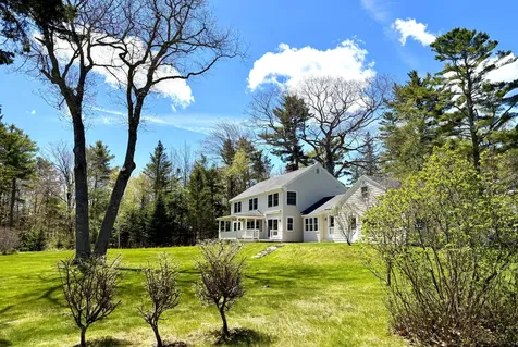 154 Chestnut Street Camden ME 04843