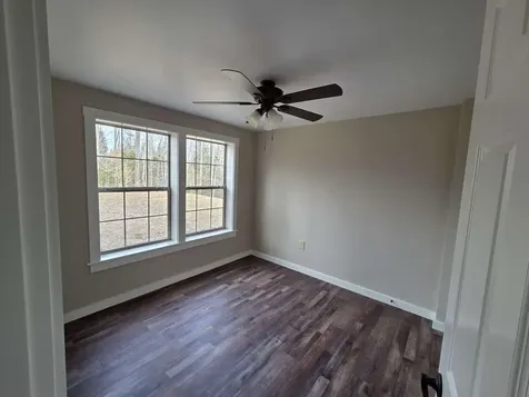 16 Oldham Saint Albans ME 04971