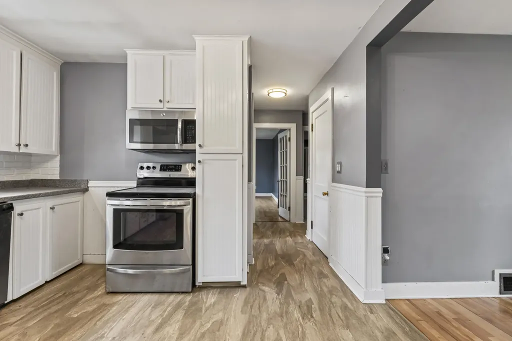 6 Hillside Avenue Biddeford ME 04005