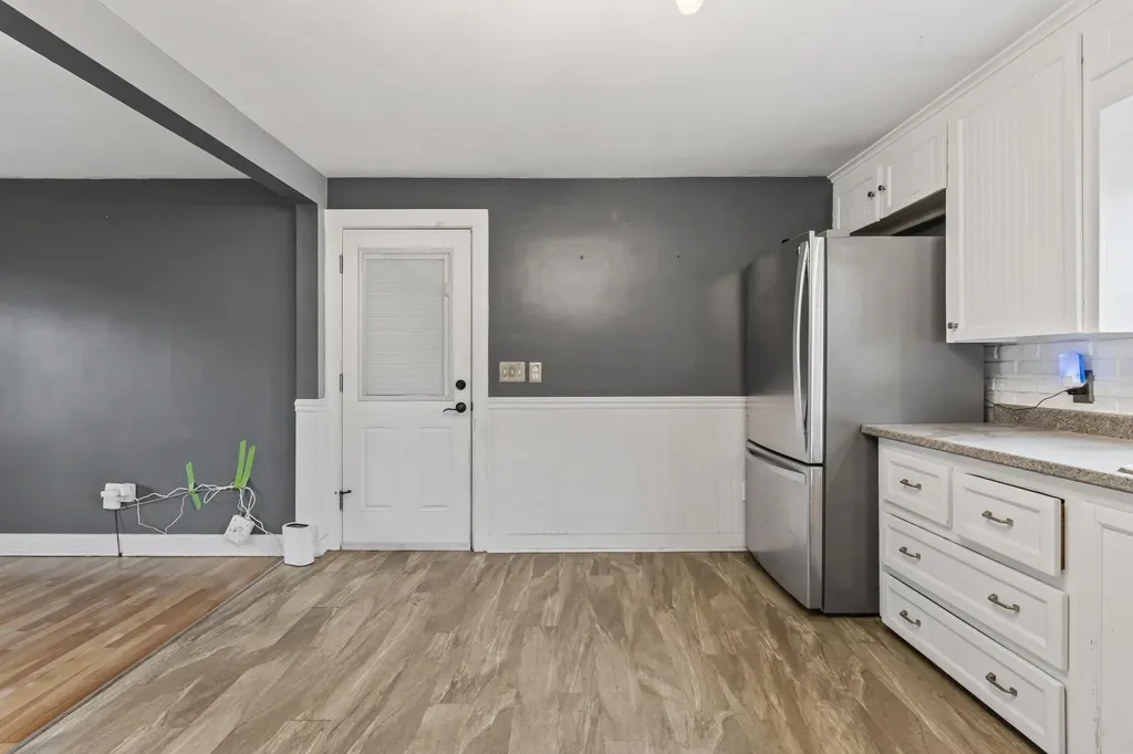 6 Hillside Avenue Biddeford ME 04005