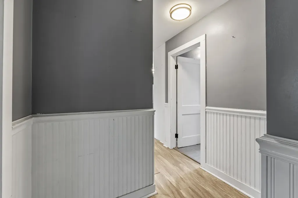 6 Hillside Avenue Biddeford ME 04005