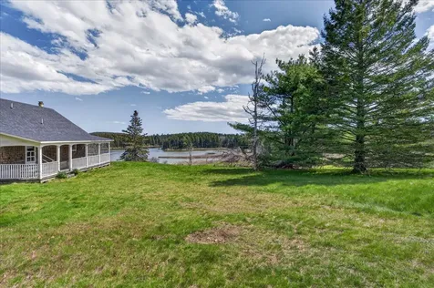 14 Tidal Creek Road Brooksville ME 04642