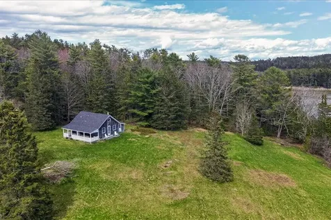 14 Tidal Creek Road Brooksville ME 04642
