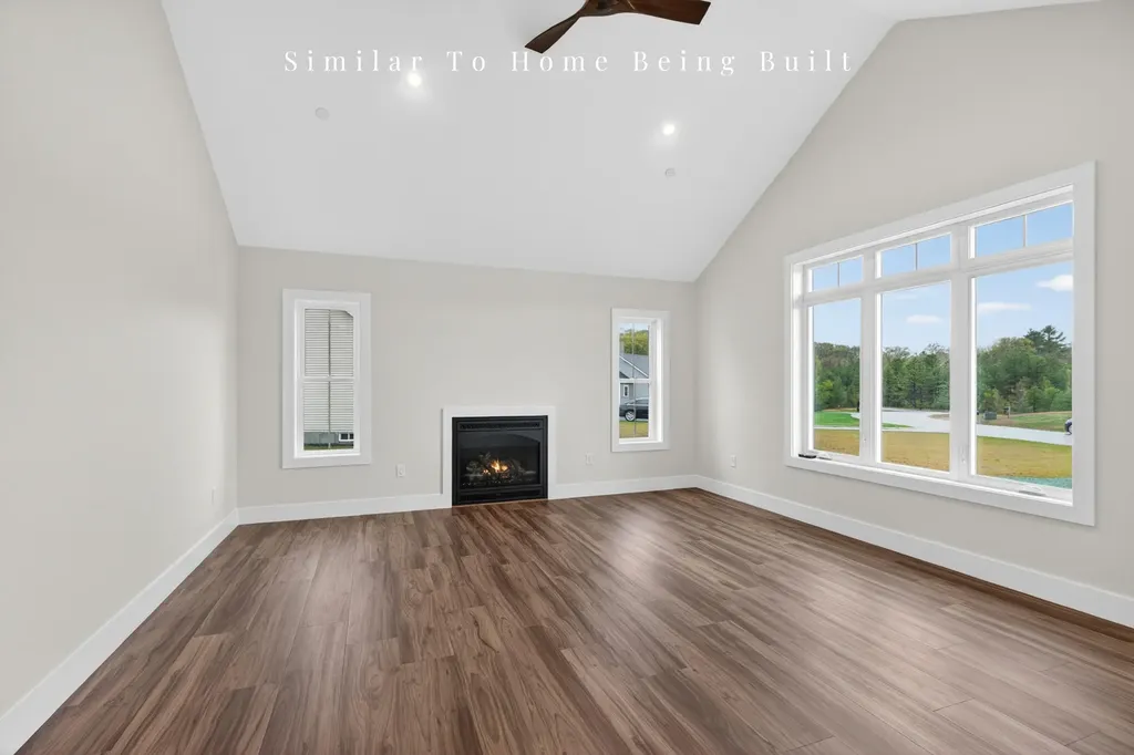 17 Middle Road Kennebunk ME 04043