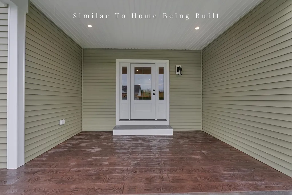 17 Middle Road Kennebunk ME 04043