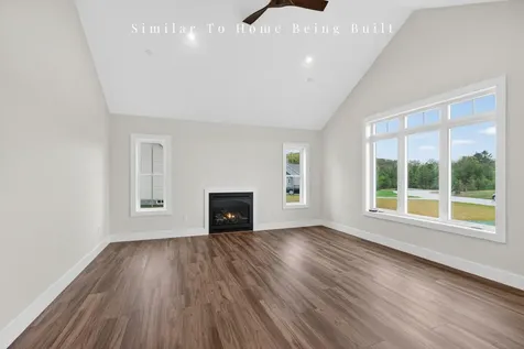 17 Middle Road Kennebunk ME 04043