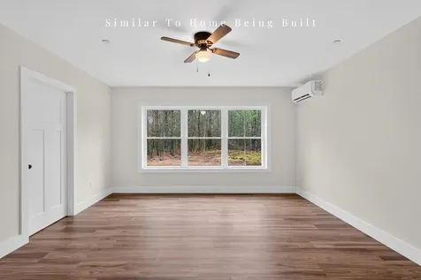 17 Middle Road Kennebunk ME 04043