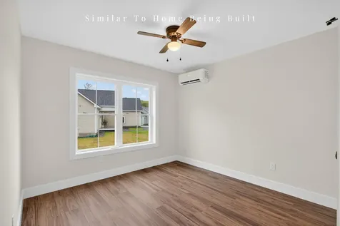 17 Middle Road Kennebunk ME 04043