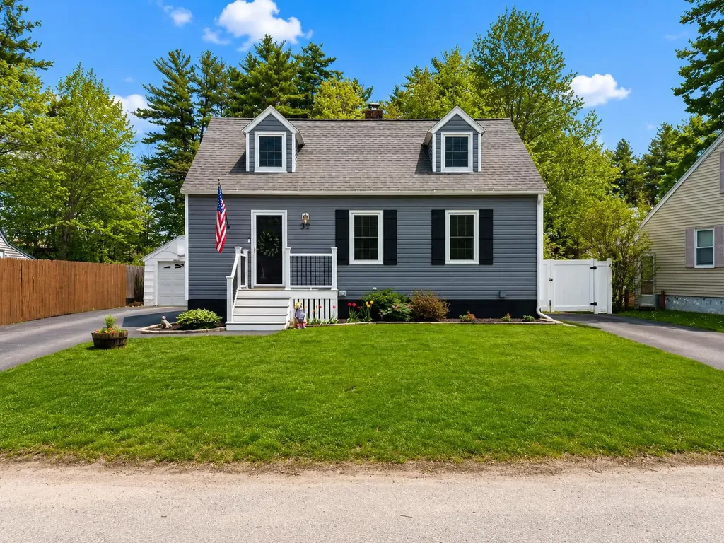 32 Eliot Street South Portland ME 04106