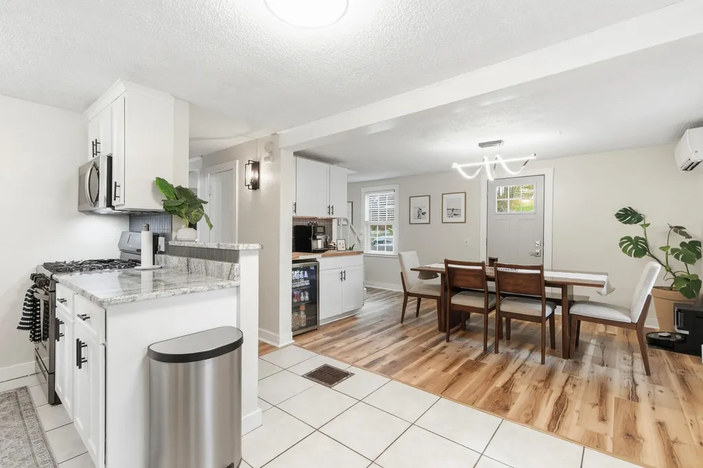 32 Eliot Street South Portland ME 04106