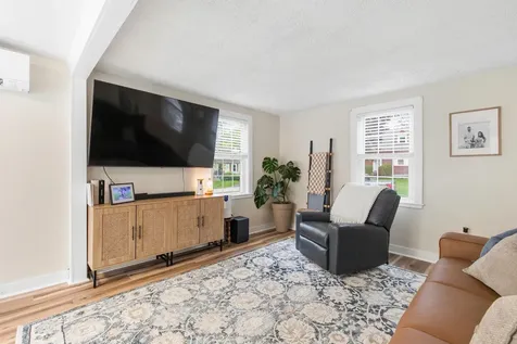 32 Eliot Street South Portland ME 04106