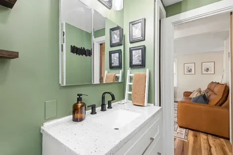32 Eliot Street South Portland ME 04106