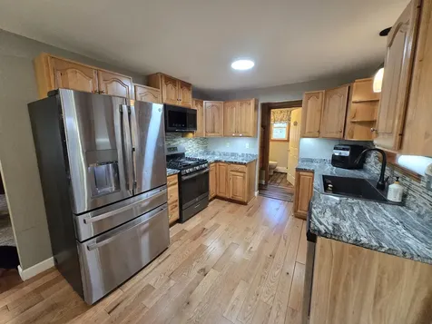 16 Kyle Street Brunswick ME 04011