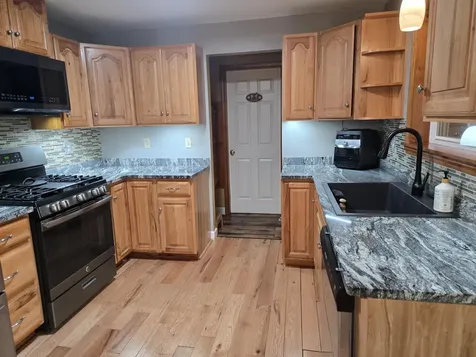 16 Kyle Street Brunswick ME 04011