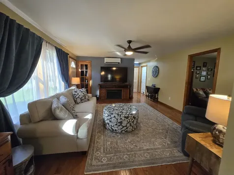 16 Kyle Street Brunswick ME 04011