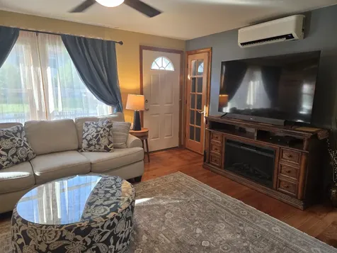 16 Kyle Street Brunswick ME 04011