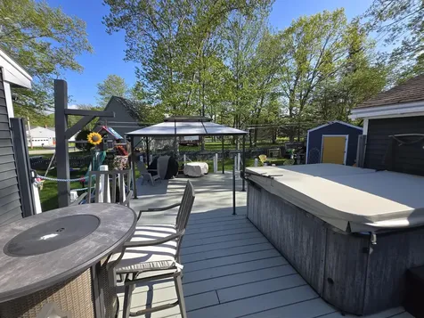 16 Kyle Street Brunswick ME 04011