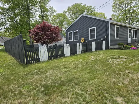 16 Kyle Street Brunswick ME 04011