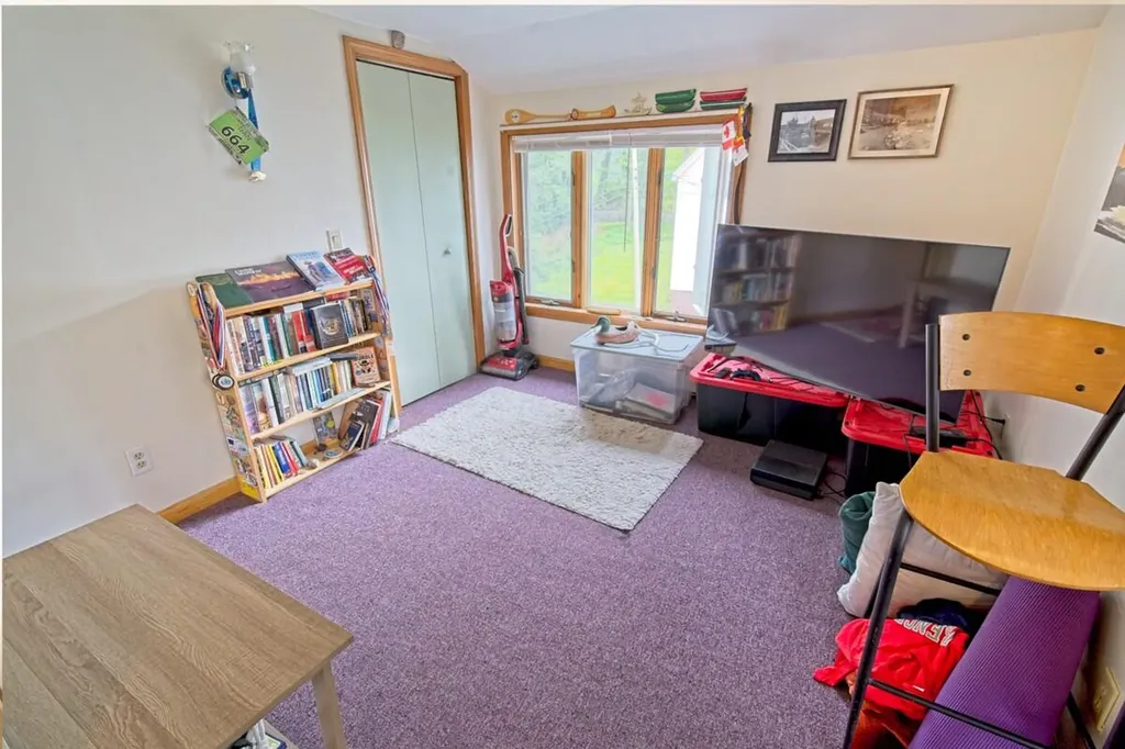 15 Grace Court Bangor ME 04401