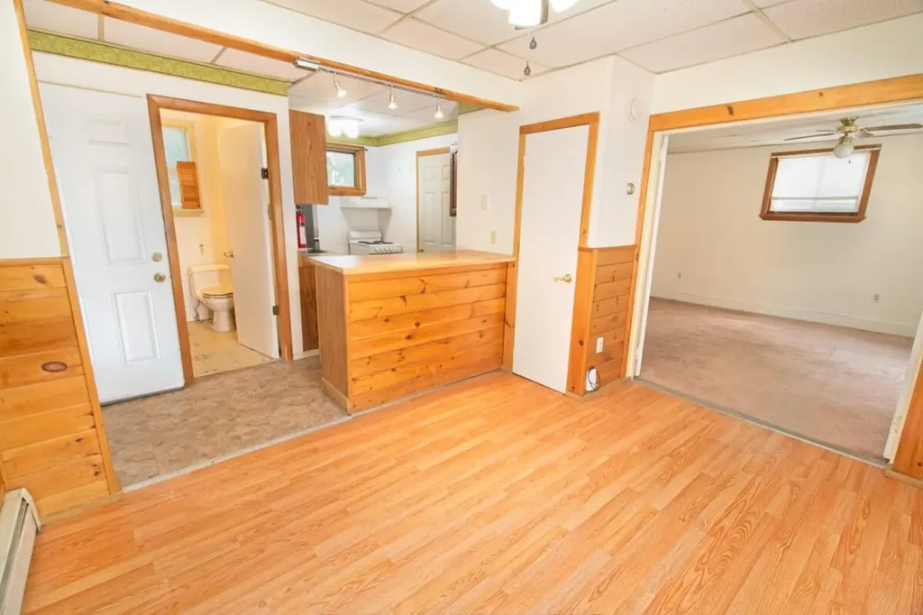15 Grace Court Bangor ME 04401