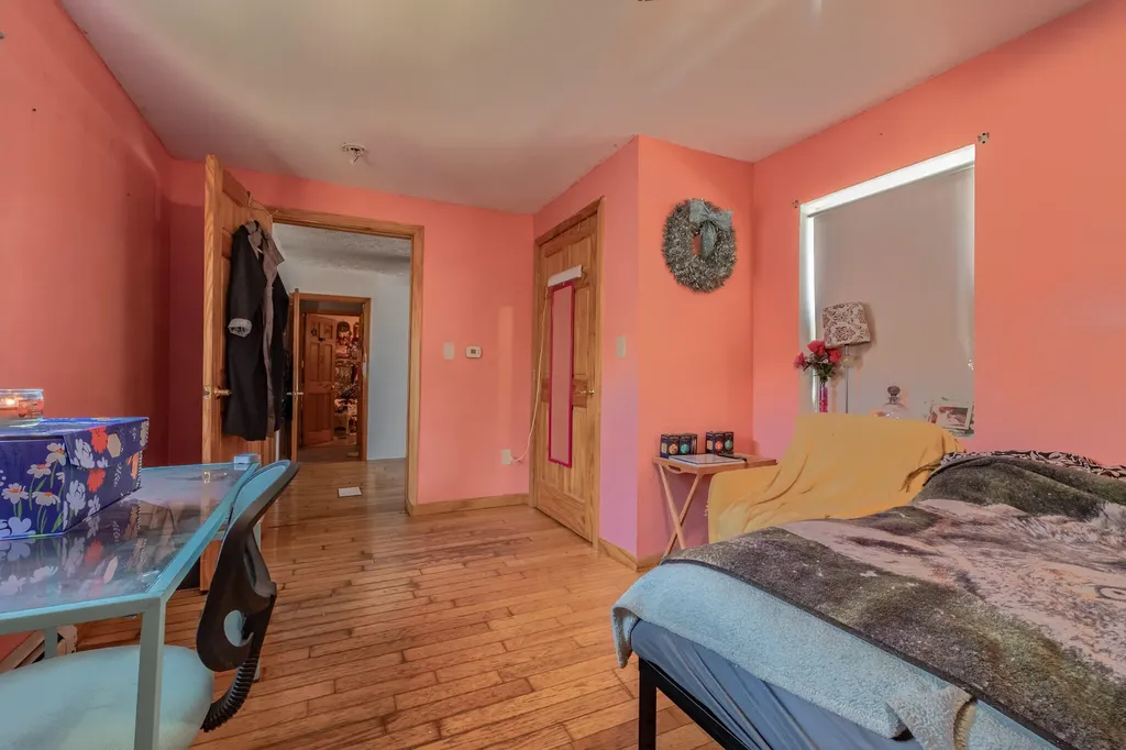 15 Tarr Avenue Lewiston ME 04240