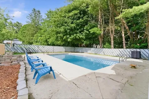 15 Tarr Avenue Lewiston ME 04240