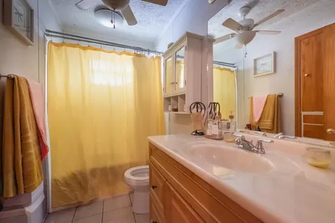 15 Tarr Avenue Lewiston ME 04240