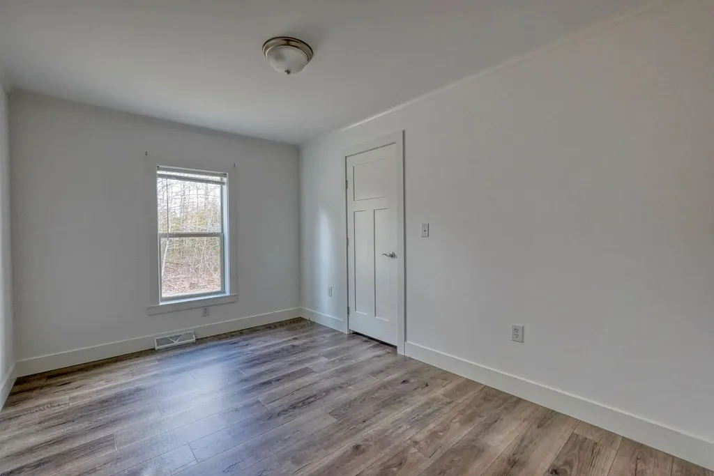 12 Country View Lane Freedom ME 04941