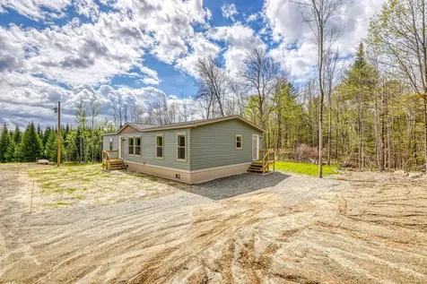 12 Country View Lane Freedom ME 04941