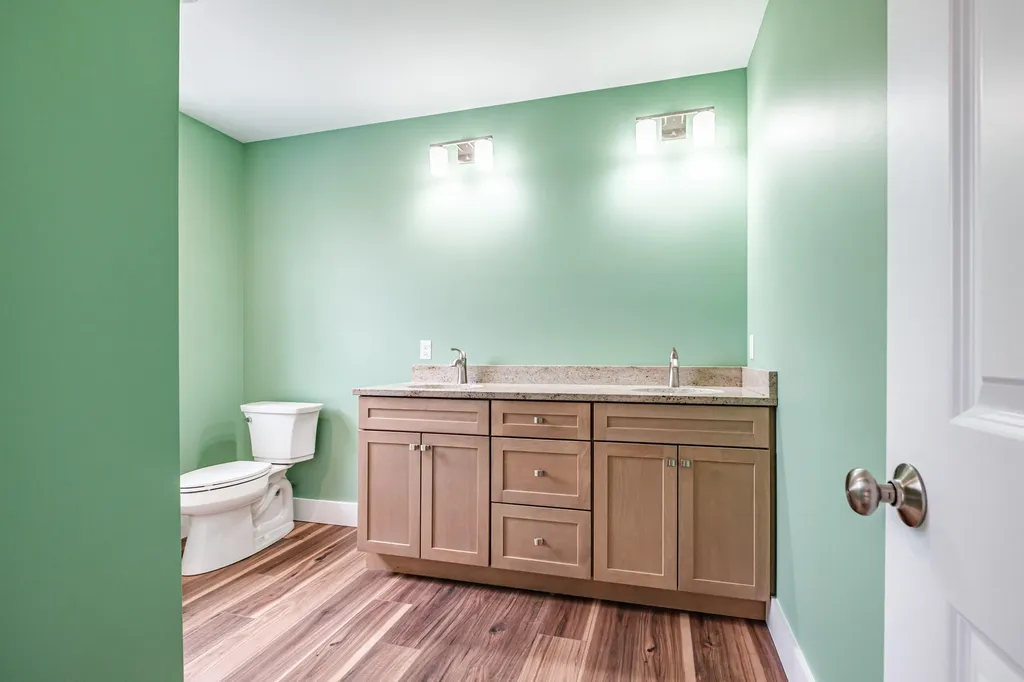 18 Green Street Westbrook ME 04092