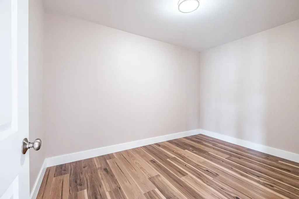 18 Green Street Westbrook ME 04092
