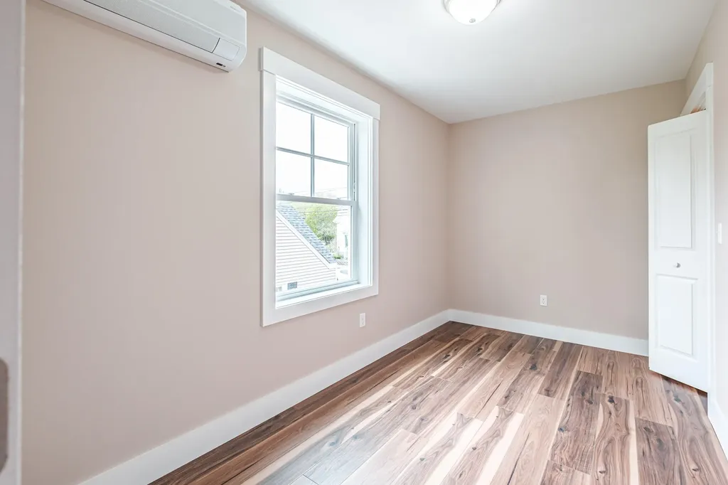 18 Green Street Westbrook ME 04092