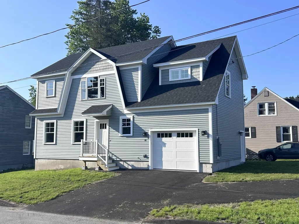 18 Green Street Westbrook ME 04092
