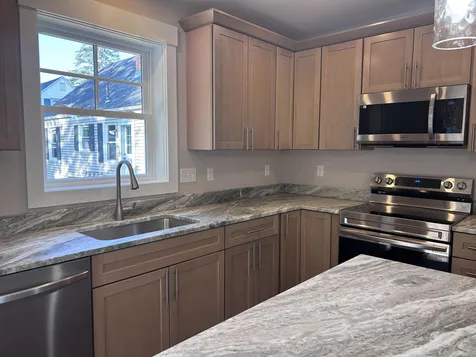 18 Green Street Westbrook ME 04092