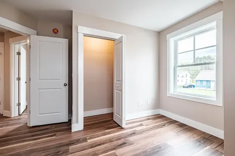 18 Green Street Westbrook ME 04092