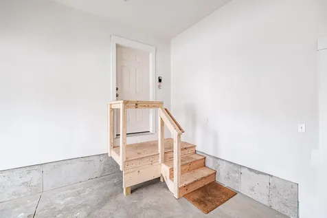 18 Green Street Westbrook ME 04092