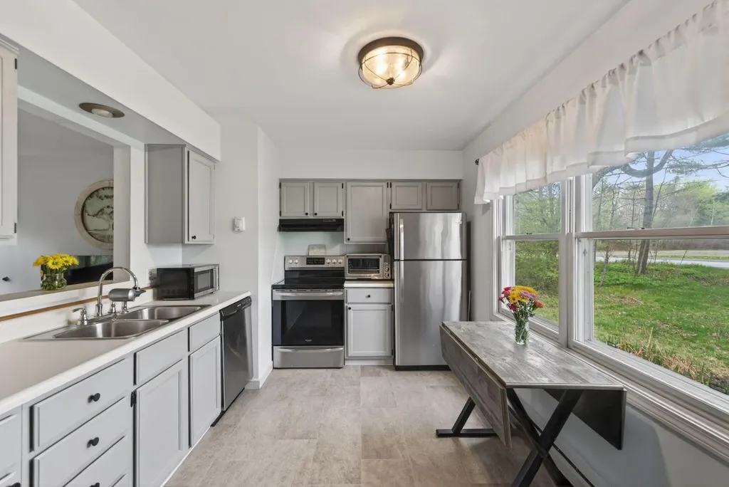 128 Mayo Road Hampden ME 04444