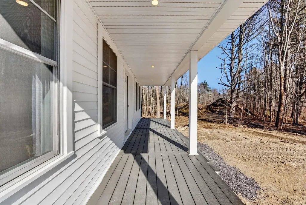 6 Shepherd Lane Windham ME 04103