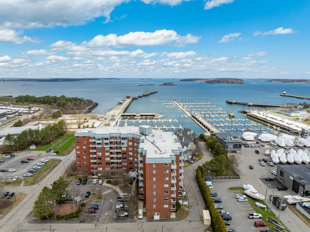 148 Breakwater Drive South Portland ME 04106