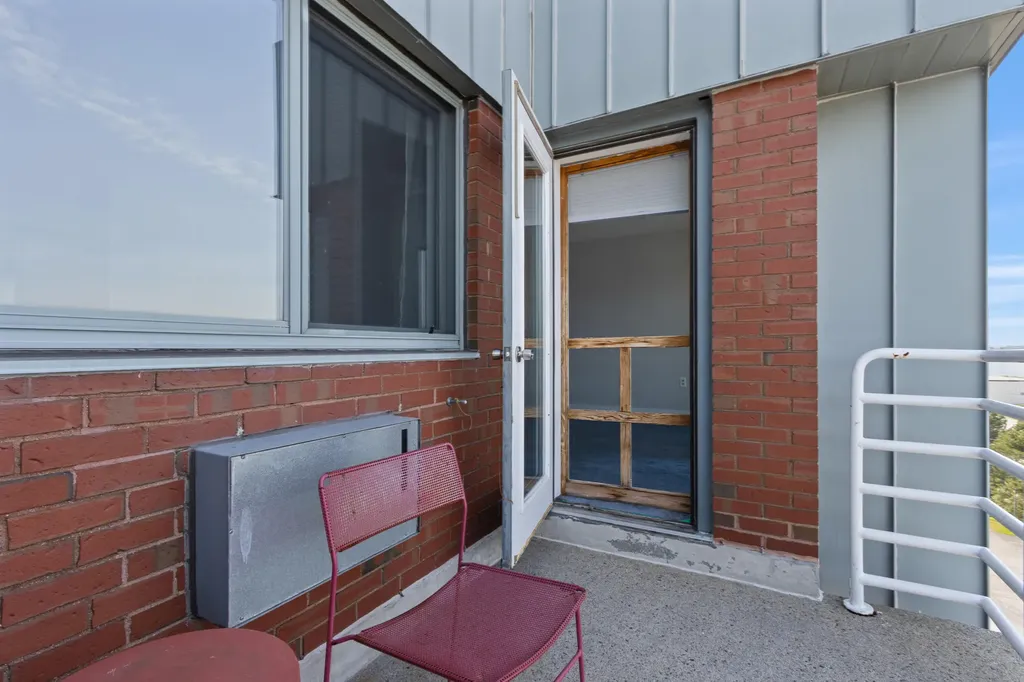 148 Breakwater Drive South Portland ME 04106