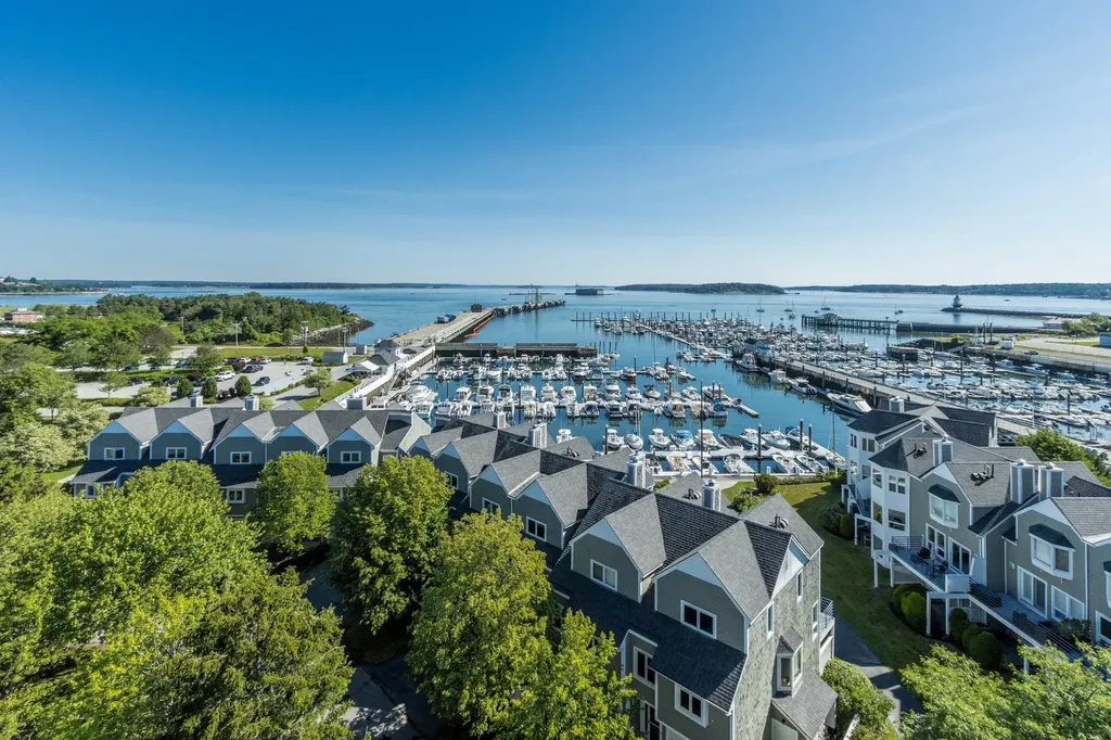 148 Breakwater Drive South Portland ME 04106