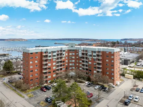 148 Breakwater Drive South Portland ME 04106